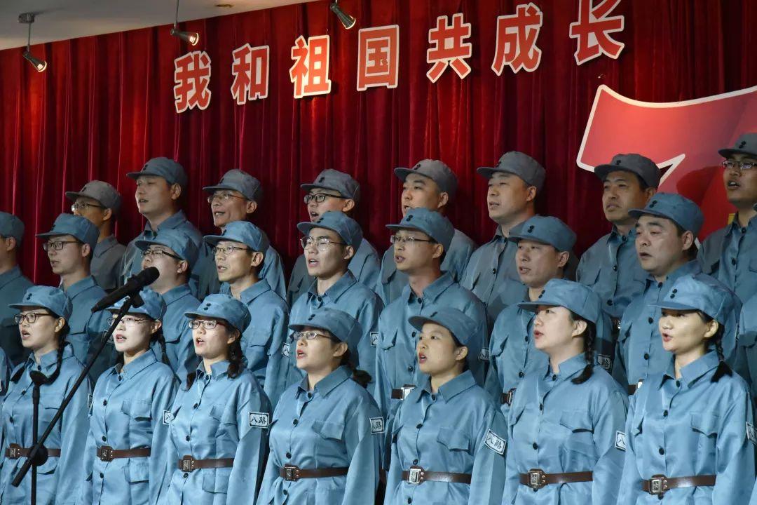 璀璨华服